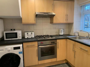 TTSA- Essential 1 Bedroom Apt Balham-Free Parking